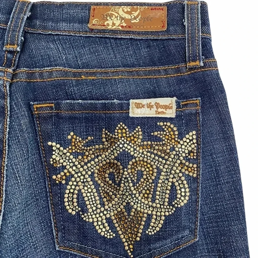 Free people We The People Straight Leg Jeans Dark wash Denim Embellished Size 25